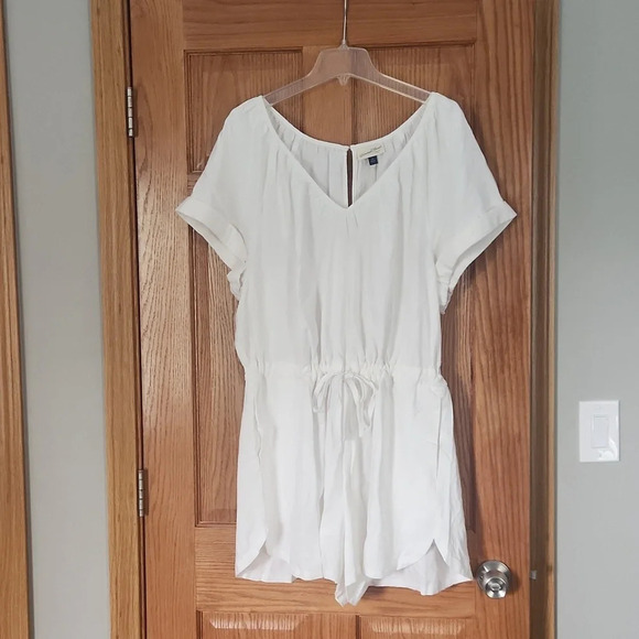 Universal Thread size 1X romper WHITE - Picture 3 of 11